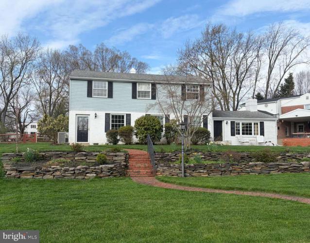 Photo of 3169 Mayflower Road