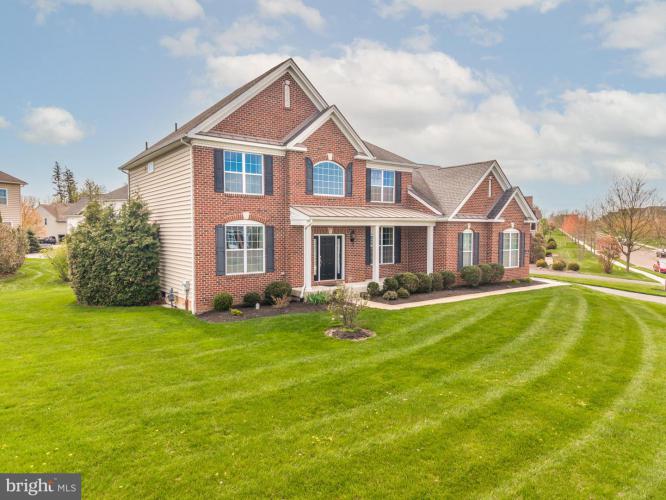 Photo of 461 Barbin Street