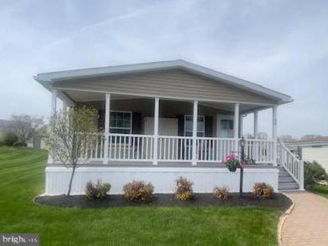 Photo of 54 Neshaminy Falls Circle