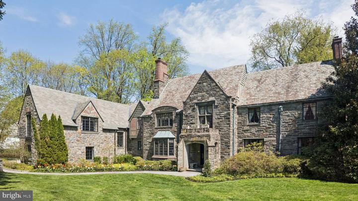 Photo of 517 Fishers Road