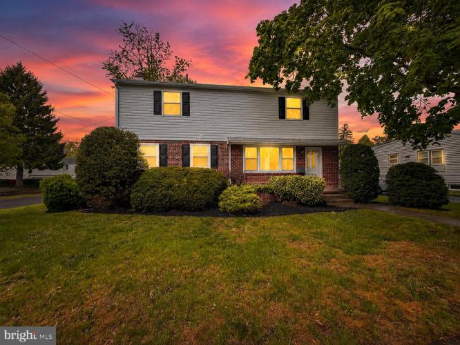 Photo of 348 Northwood Avenue