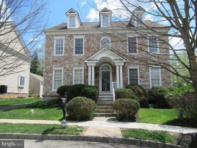 Photo of 3511 Sunset Way