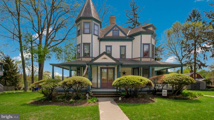 Photo of 130 Woodland Road, Wyncote PA