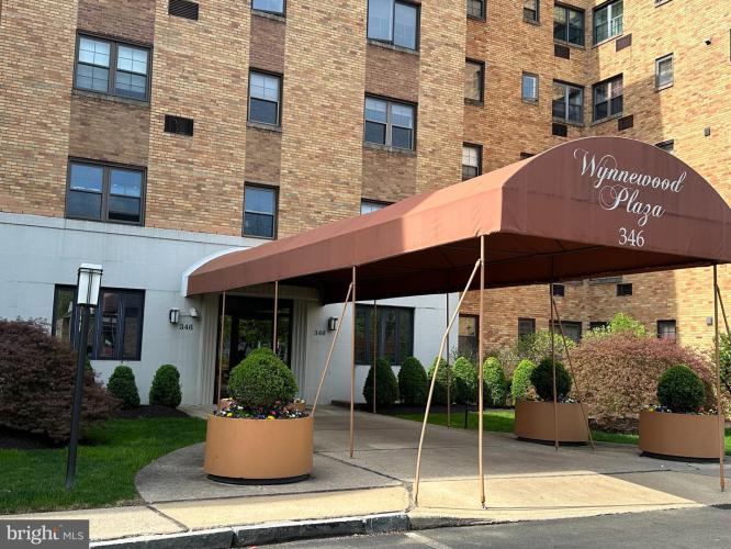 Photo of 346 E Lancaster Avenue 506