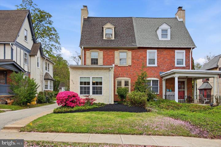 Photo of 213 Upland Road