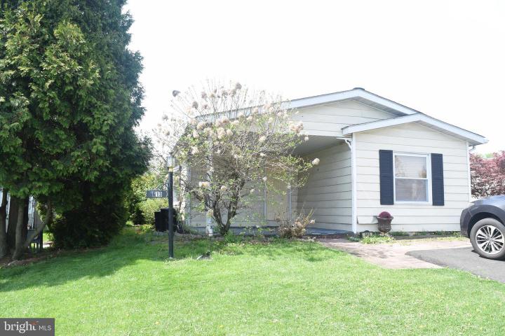 Photo of 613 Stream View Drive