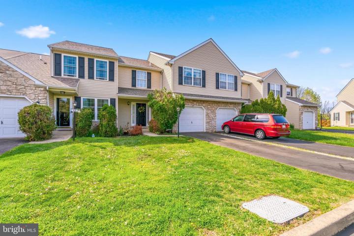 Photo of 1437 Hillcrest Court, Lansdale PA
