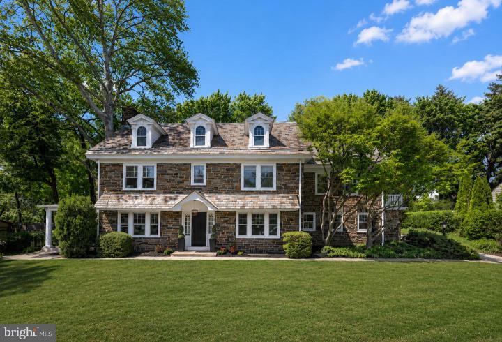 Photo of 405 Wynmere Road