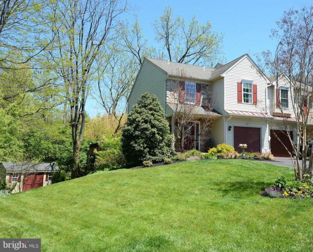 Photo of 518 Berkshire Drive