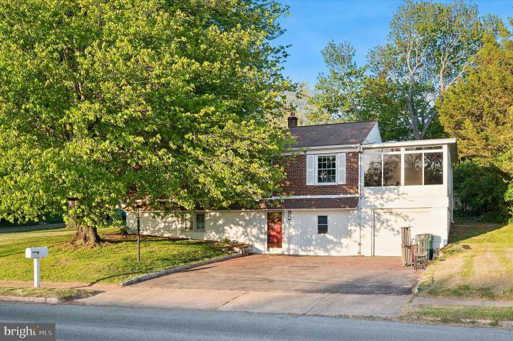 Photo of 33 Cedar Grove Road, Conshohocken PA