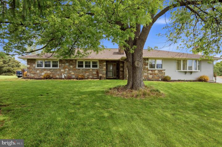 Photo of 1010 Woodland Avenue