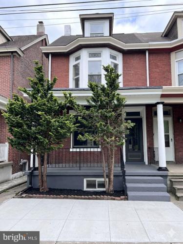 Photo of 804 Queen Street, Pottstown PA