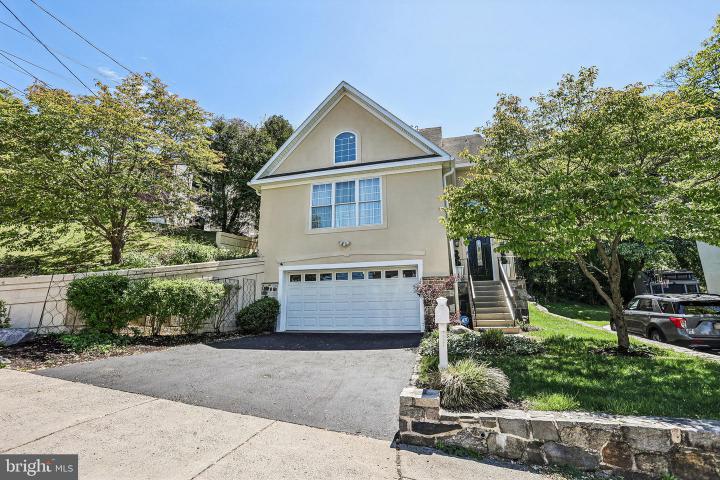 Photo of 208 Jefferson Street