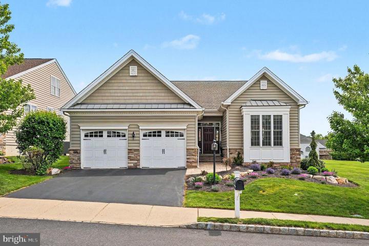 Photo of 2237 Cooper Drive