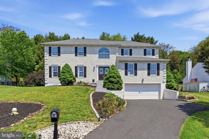 Photo of 2406 Donna Lane, Pottstown PA