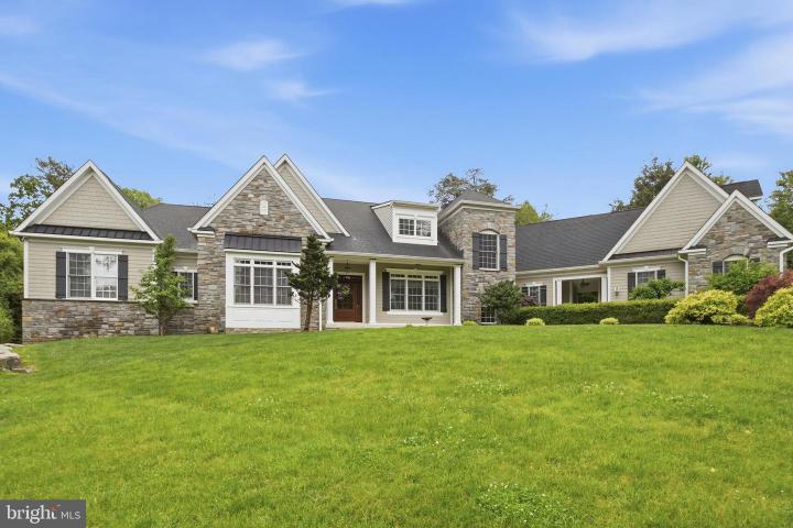 Photo of 1031 Coates Road