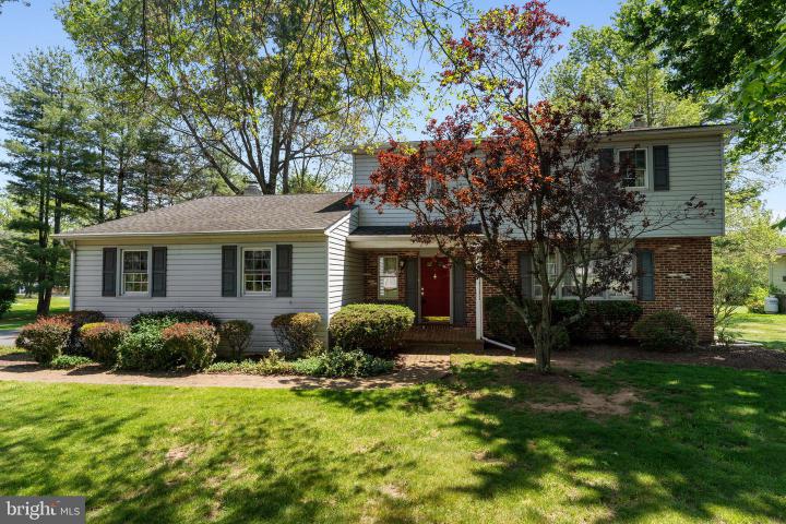 Photo of 615 Drinnon Way, Lansdale PA