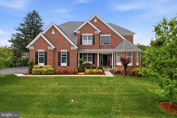 Photo of 472 Caldwell Lane