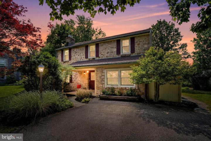 Photo of 841 Ivy Road, Ambler PA