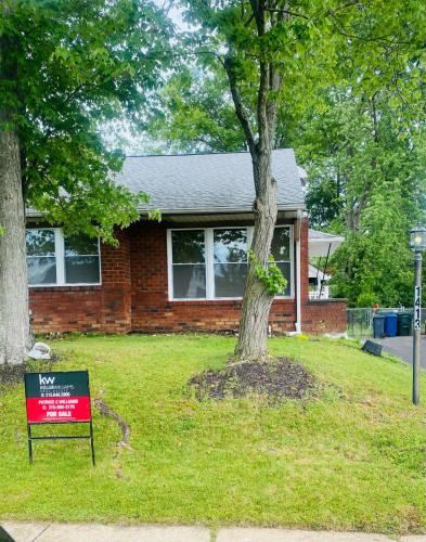 Photo of 1413 Edgewood Avenue, Abington PA