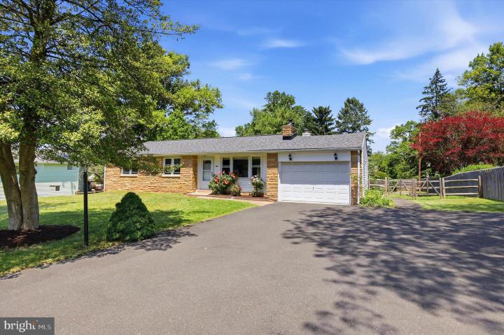 Photo of 965 Garfield Avenue, Lansdale PA