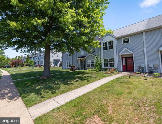 Photo of 345 Bradford Lane