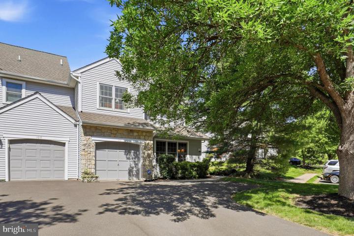 Photo of 111 Blue Ribbon Drive