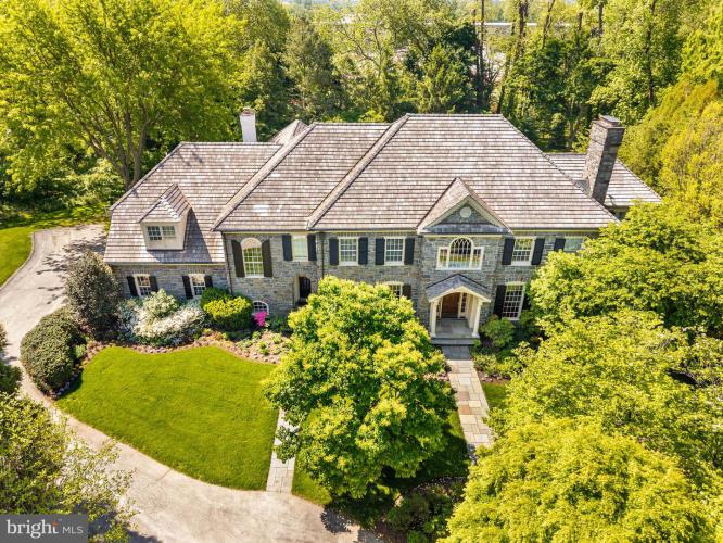 Photo of 737 Eagle Farm Road