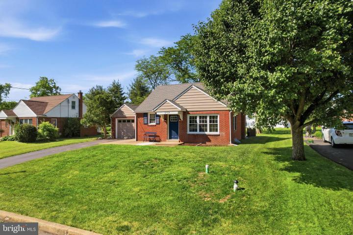 Photo of 2724 Beech Street