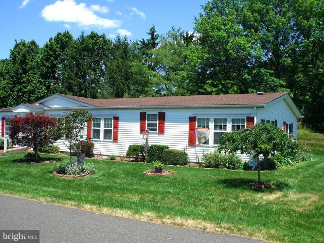 Photo of 14 Woodbine Court