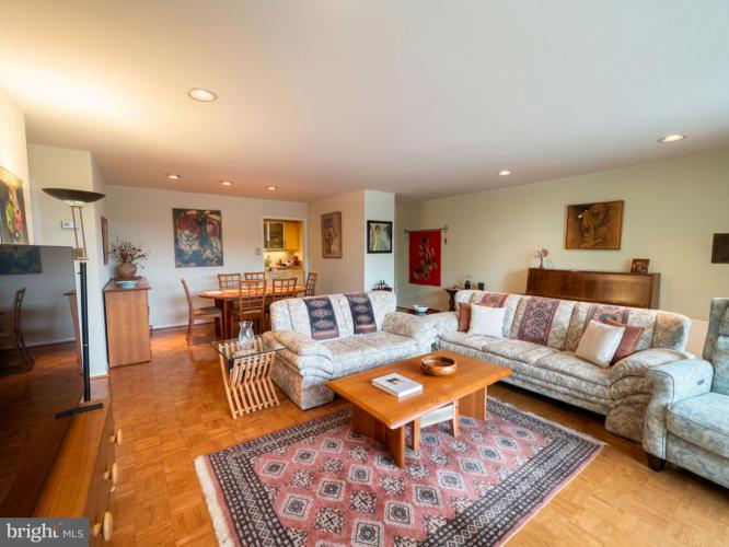 Photo of 309 Florence Avenue 205n
