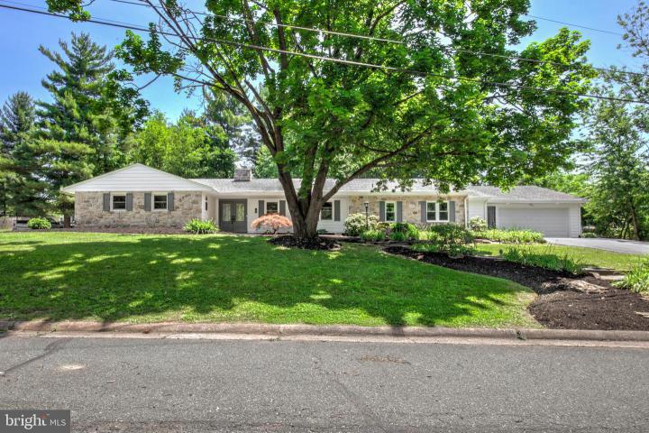 Photo of 828 Brookside Road, Pottstown PA