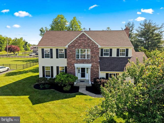 Photo of 703 Gregory Drive