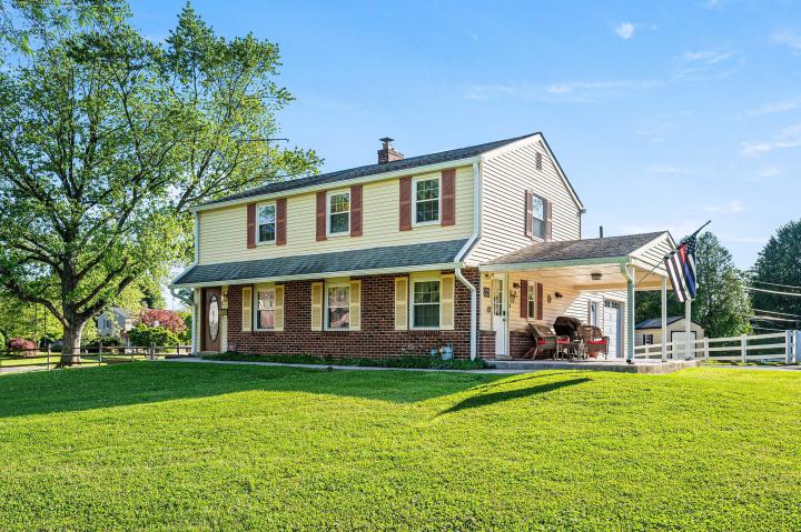 Photo of 4035 Fairway Road