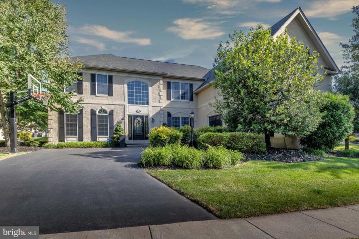 Photo of 263 Rivercrest Drive