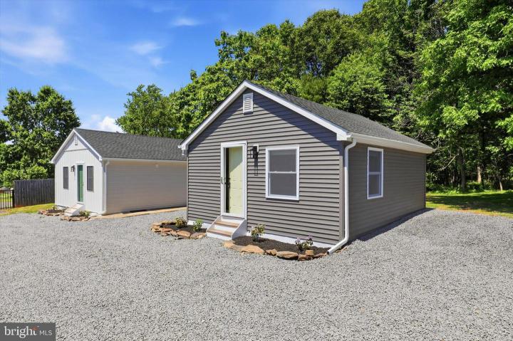 Photo of 103 Dusty Lane