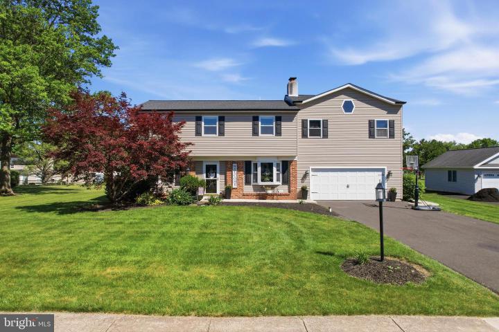 Photo of 1545 Tennis Circle
