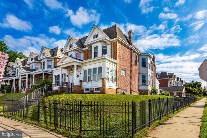 Photo of 201 W Wood Street