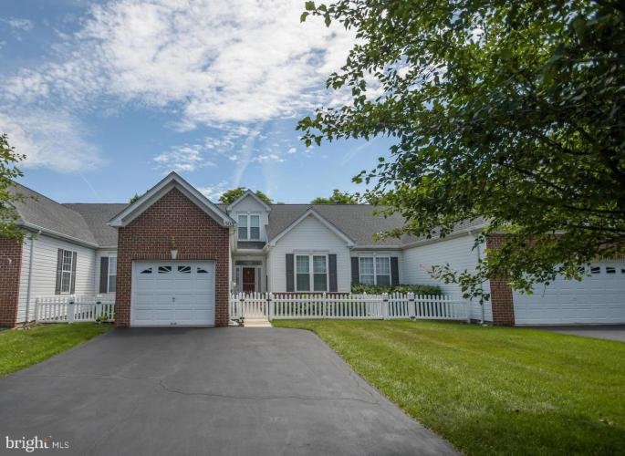Photo of 1503 Tarrington Way