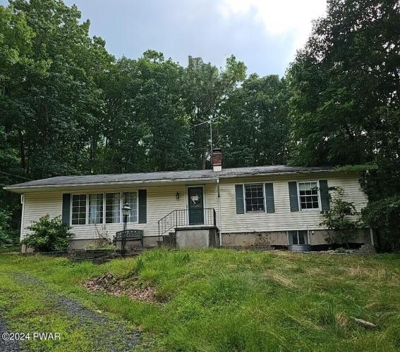 Photo of 385 North Valley View Drive, Stroudsburg PA