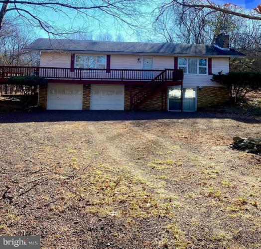 Photo of 68 Lakeview Drive, Albrightsville PA