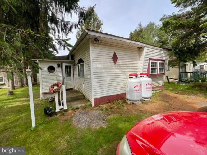 Photo of 321 Campstead Circle, Blakeslee PA