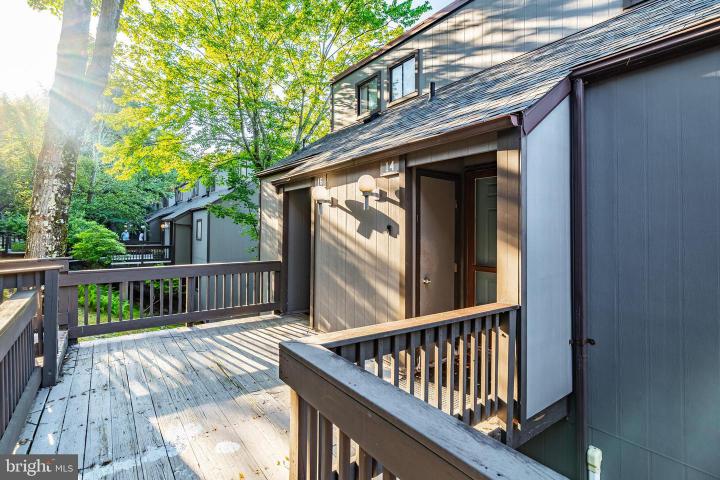 Photo of 14 Middle Village Way