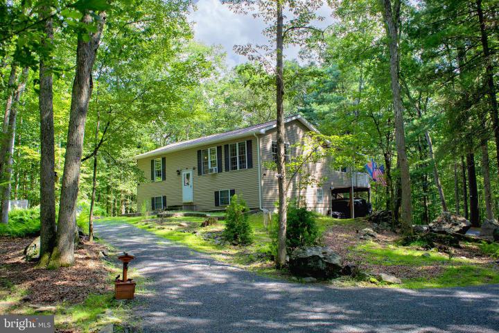 Photo of 630 Wooddale Road, East Stroudsburg PA