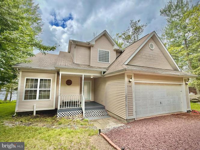 Photo of 2505 Waterfront Drive