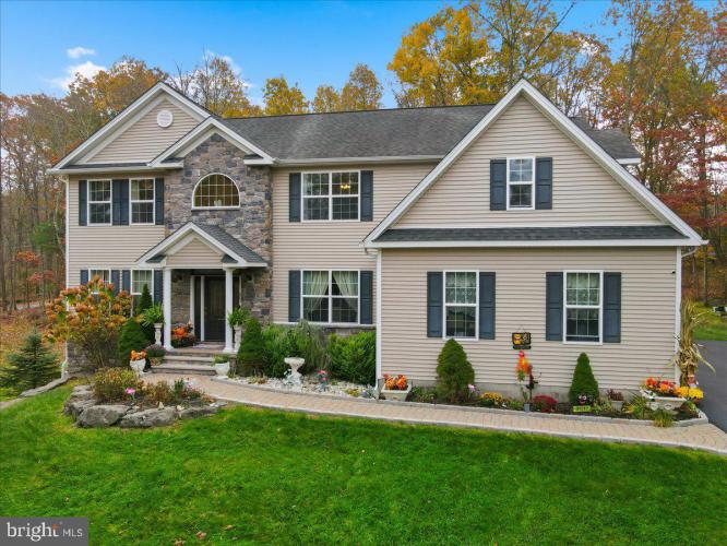 Photo of 603 Washington Crossing, East Stroudsburg PA