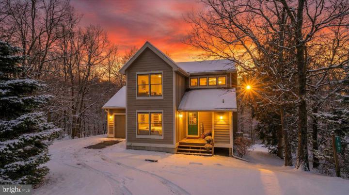 Photo of 182 Upper Deer Valley Road, Tannersville PA