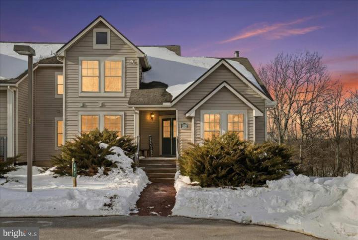 Photo of 207 Sycamore Court