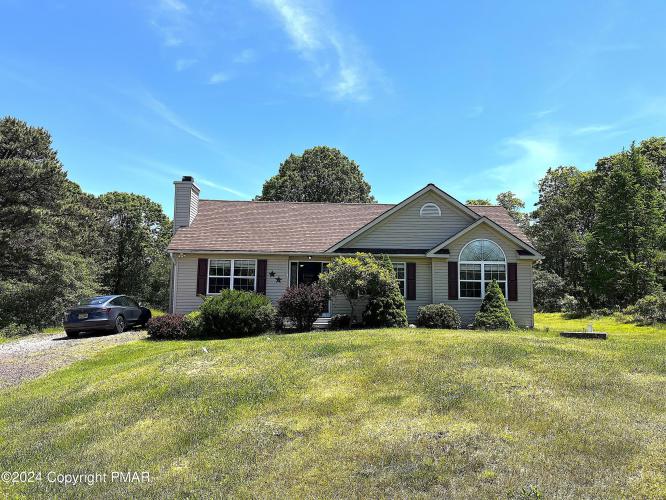 Photo of 1646 Clover Road, Tobyhanna PA