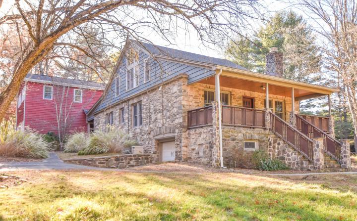 Photo of 614 Lavender Lane, Canadensis PA